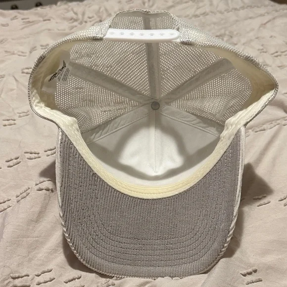 Boys Lie White and Red Heart Trucker Hat - Picture 4 of 5